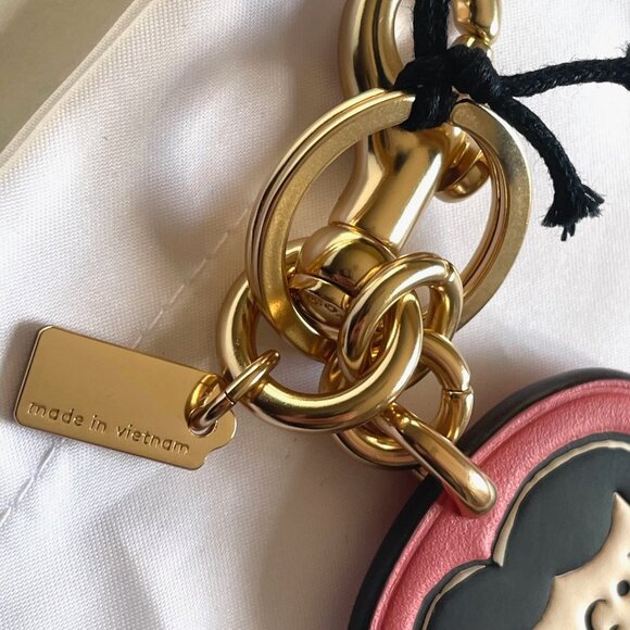 Coach x Peanuts Lucy Leather Bag Charm Keychain CBG58 Pink 2025 Anniversary - Picture 8 of 8